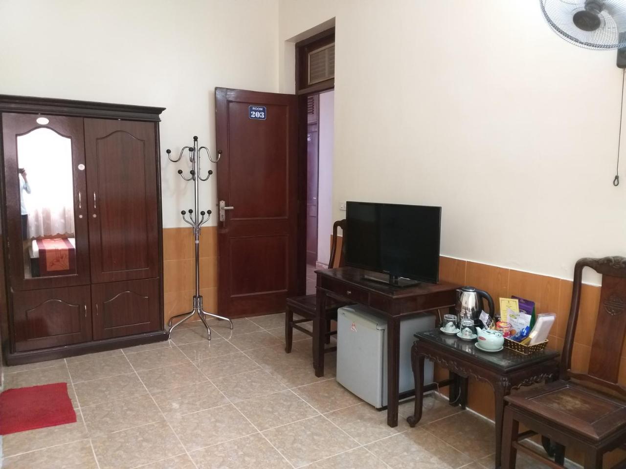 Le Hotel