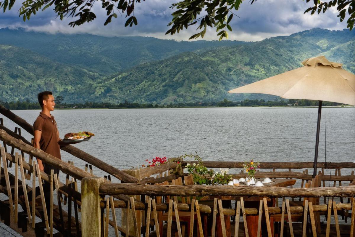 Resort Lak Tented Camp