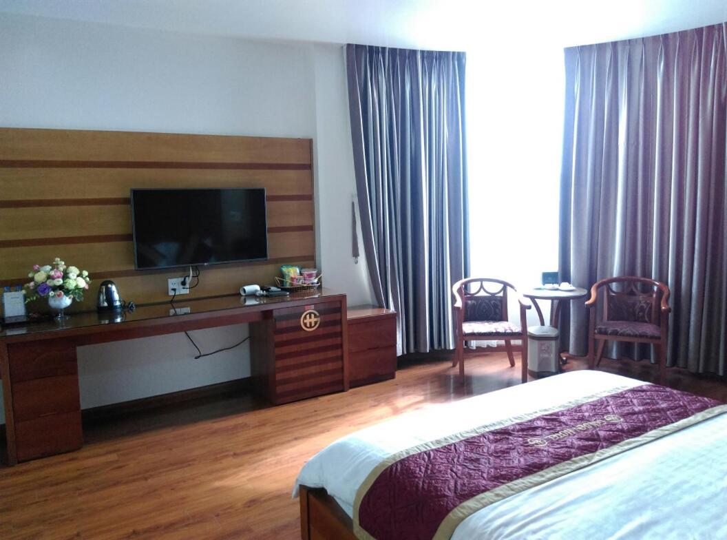 Golden Hotel 3*