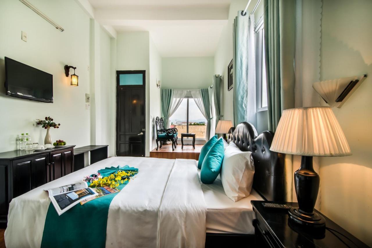 The Sunriver Boutique