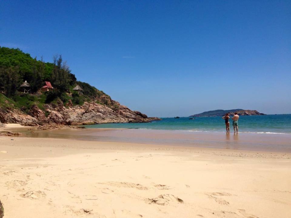 Life's A Beach Backpacker