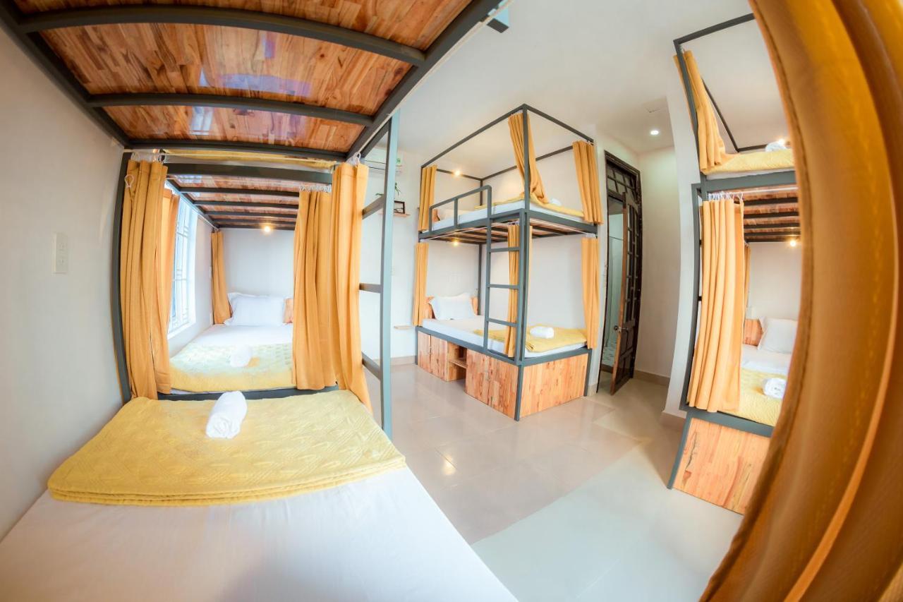 Rubis Hostel Hue