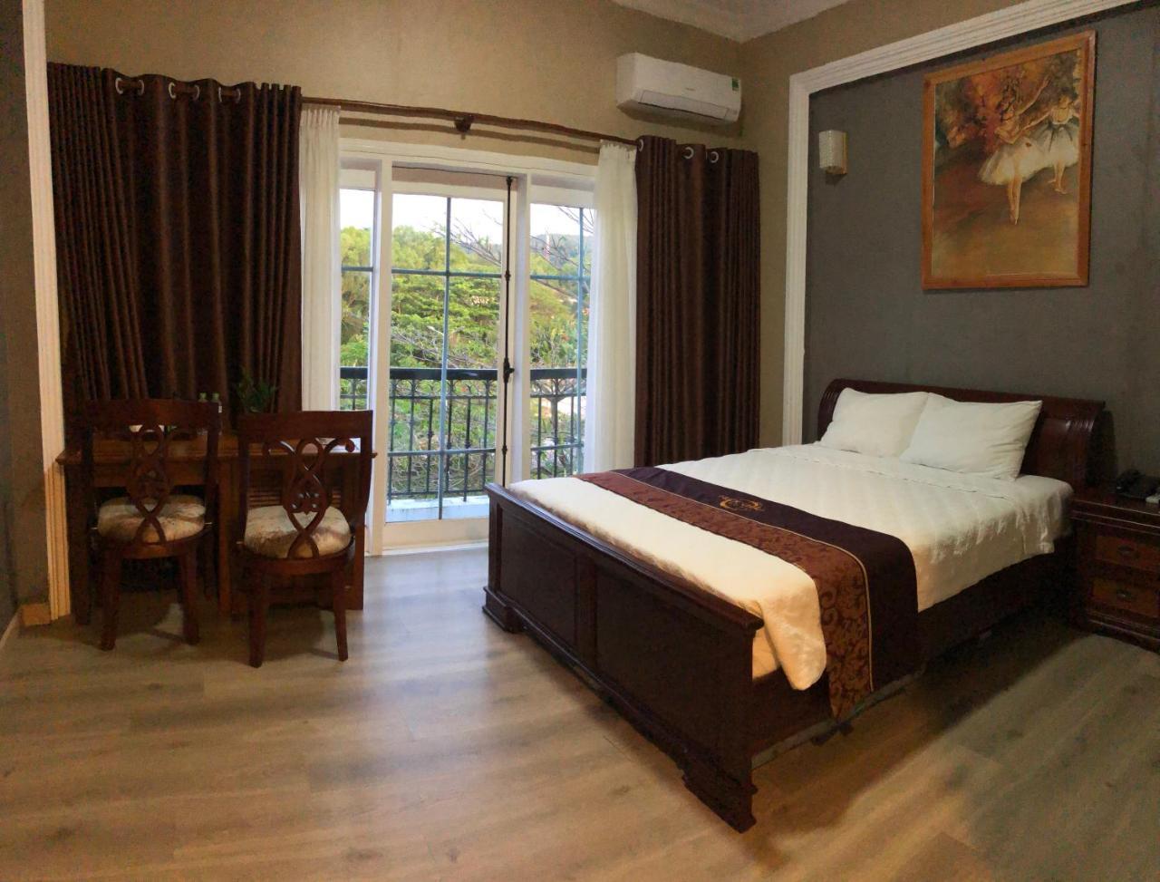 Ngoc Chau Khách sạn 3*