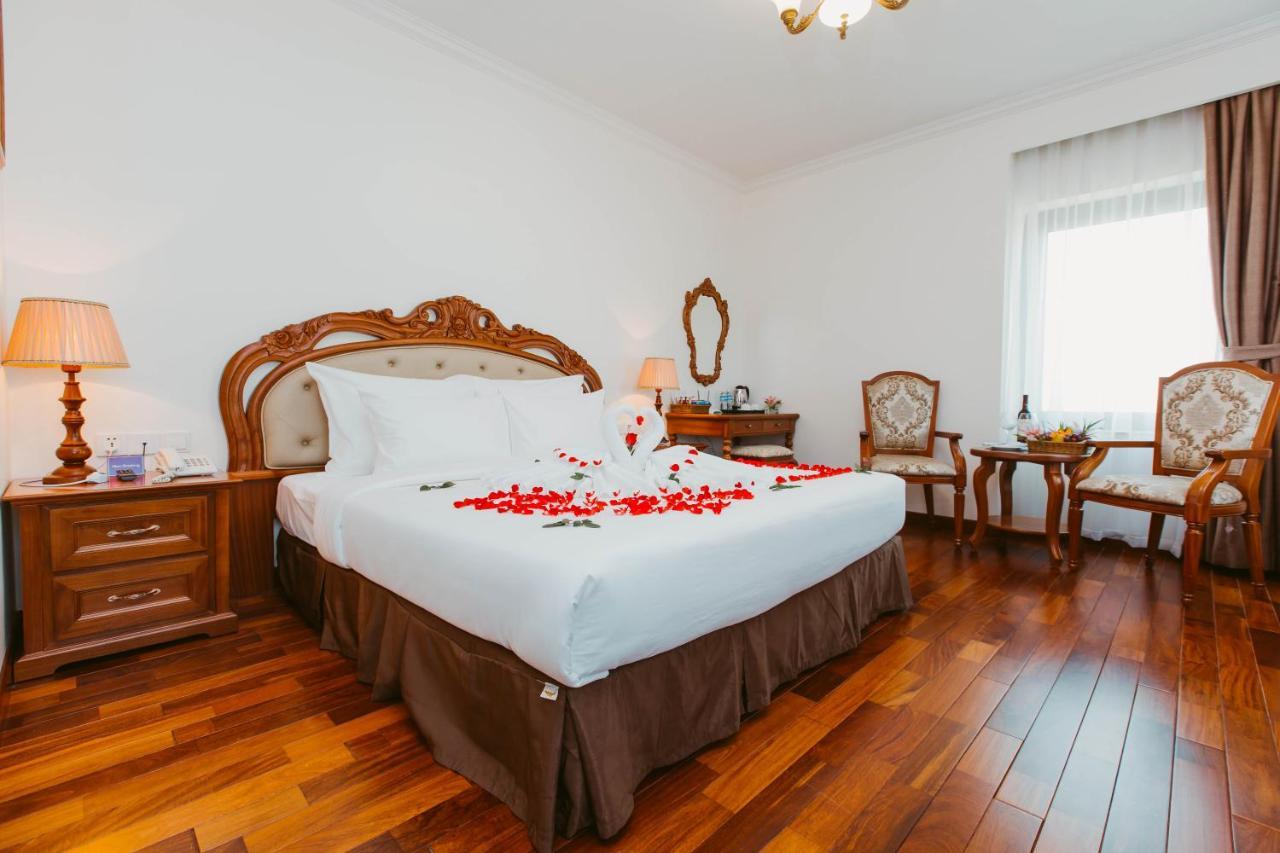 New Day Hotel