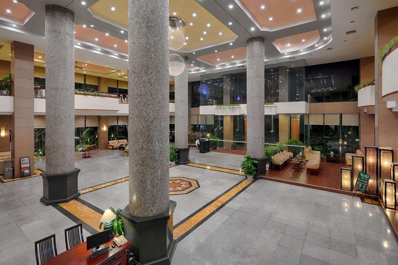 Halong Plaza 4*