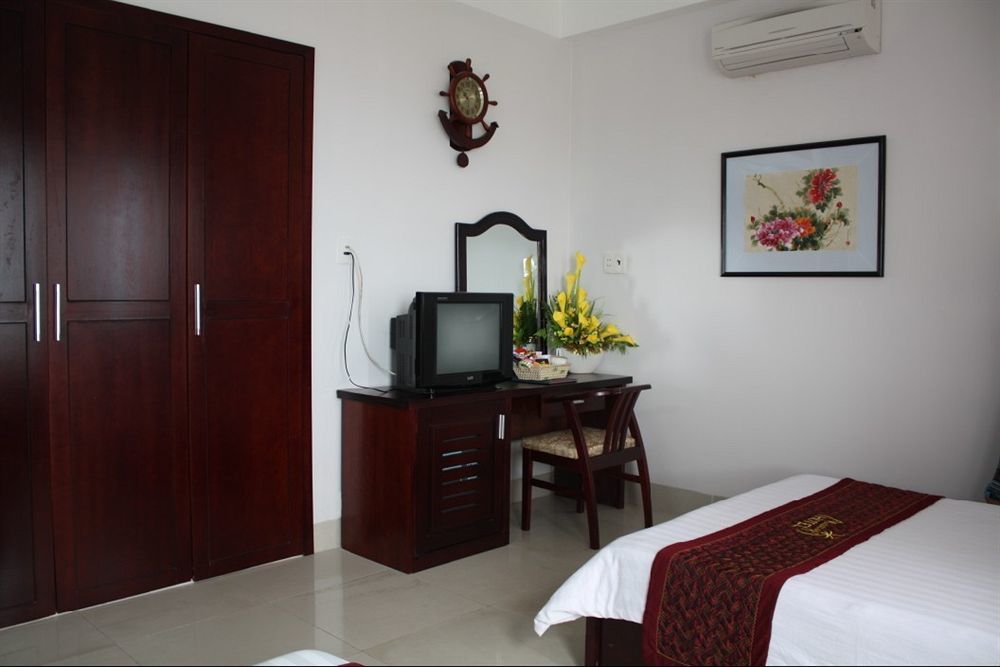 Fiona Hotel