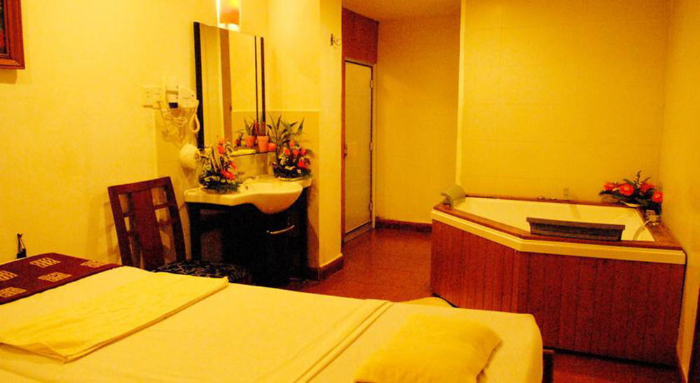 Central Hotel Hotel