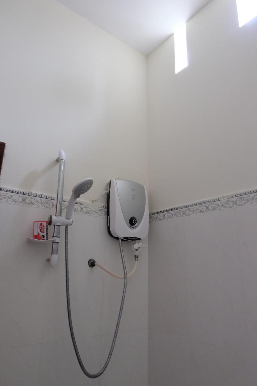 Moon House Tropical Garden - Valentine Guest house Nha Trang