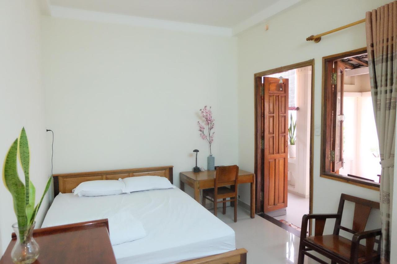 Moon House Tropical Garden - Valentine Guest house *