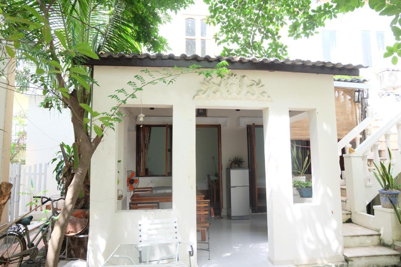 Moon House Tropical Garden - Valentine Nha Trang