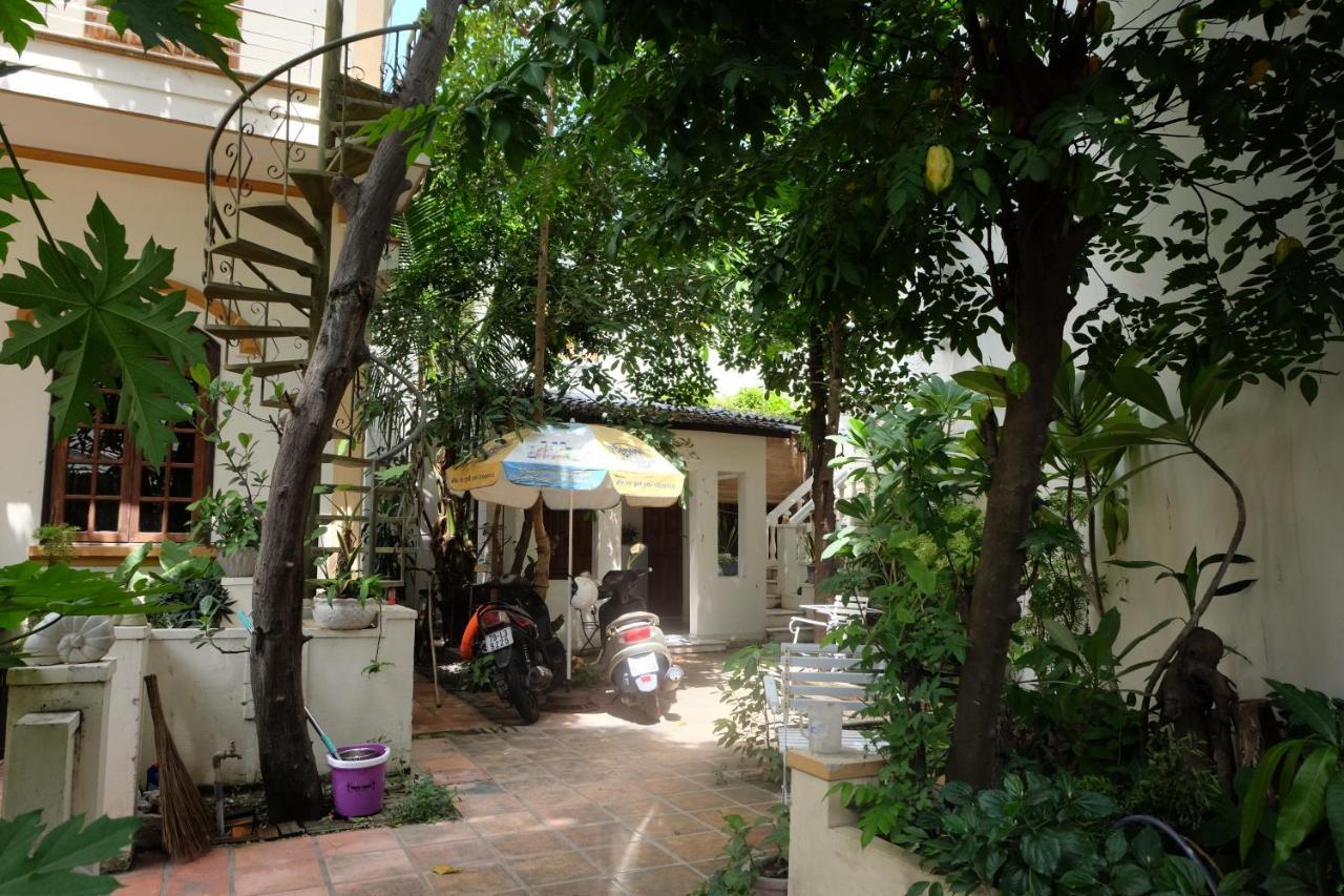 Guest house Moon House Tropical Garden - Valentine Nha Trang