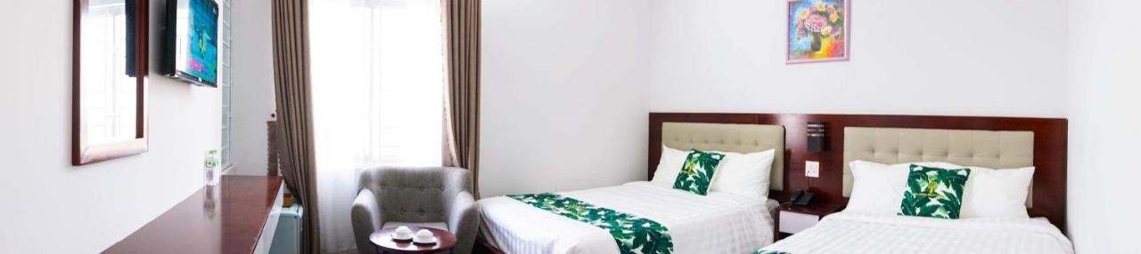 Hotel Flora 3*