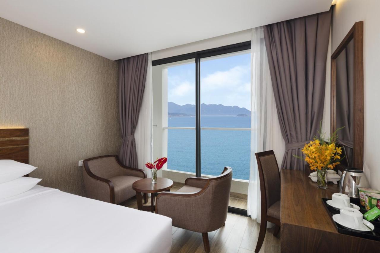 Sea Pearl Hotel 4*