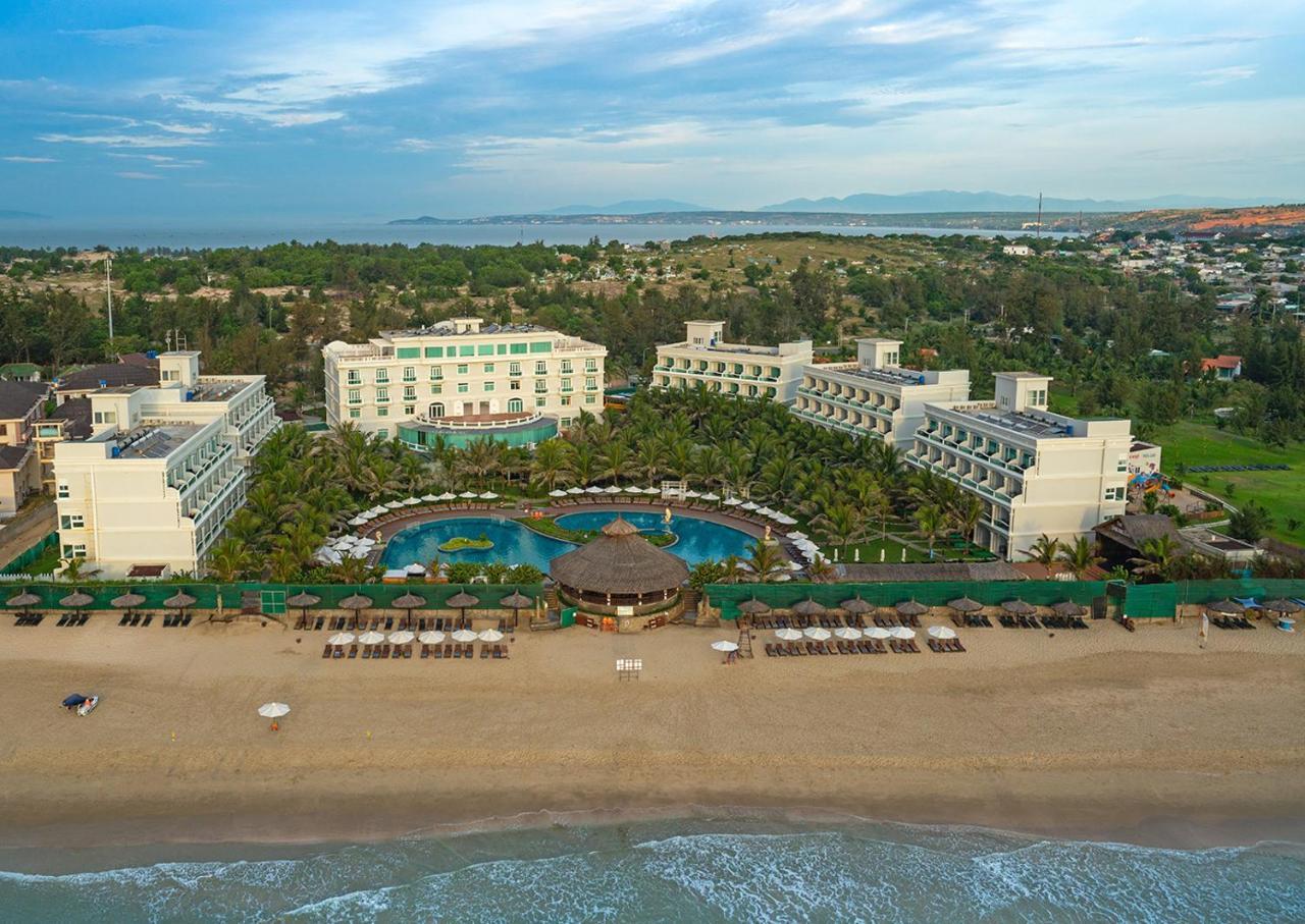 Resort The Sailing Bay 4*