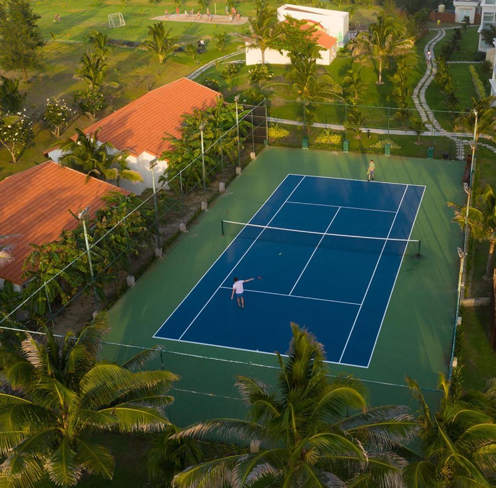The Sailing Bay Resort