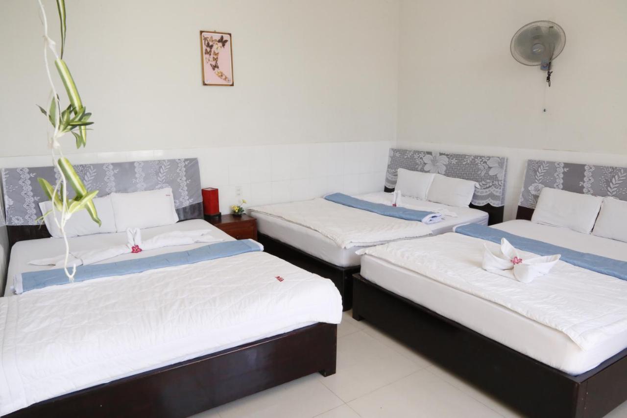 Minh Hung Hotel *