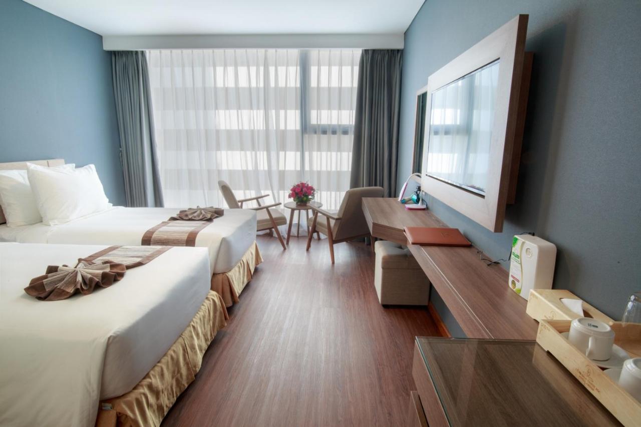 Libra Hotel