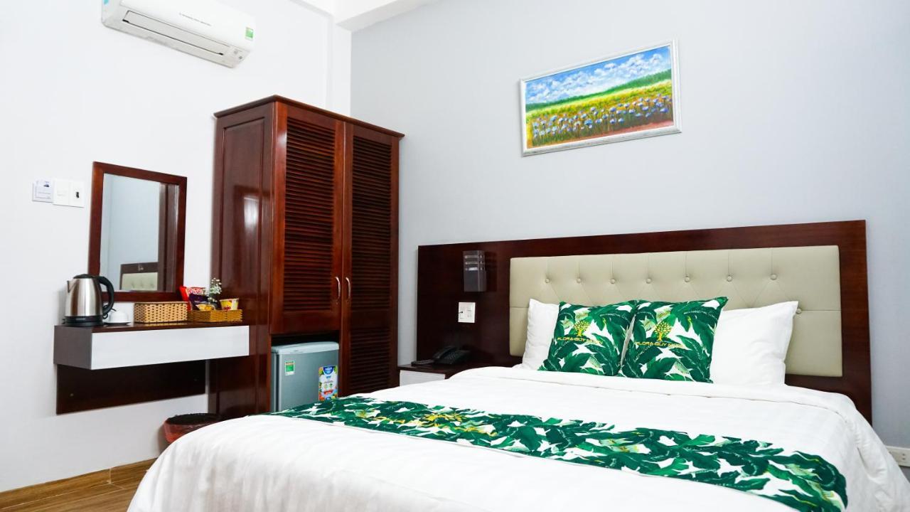 Flora Hotel 3*