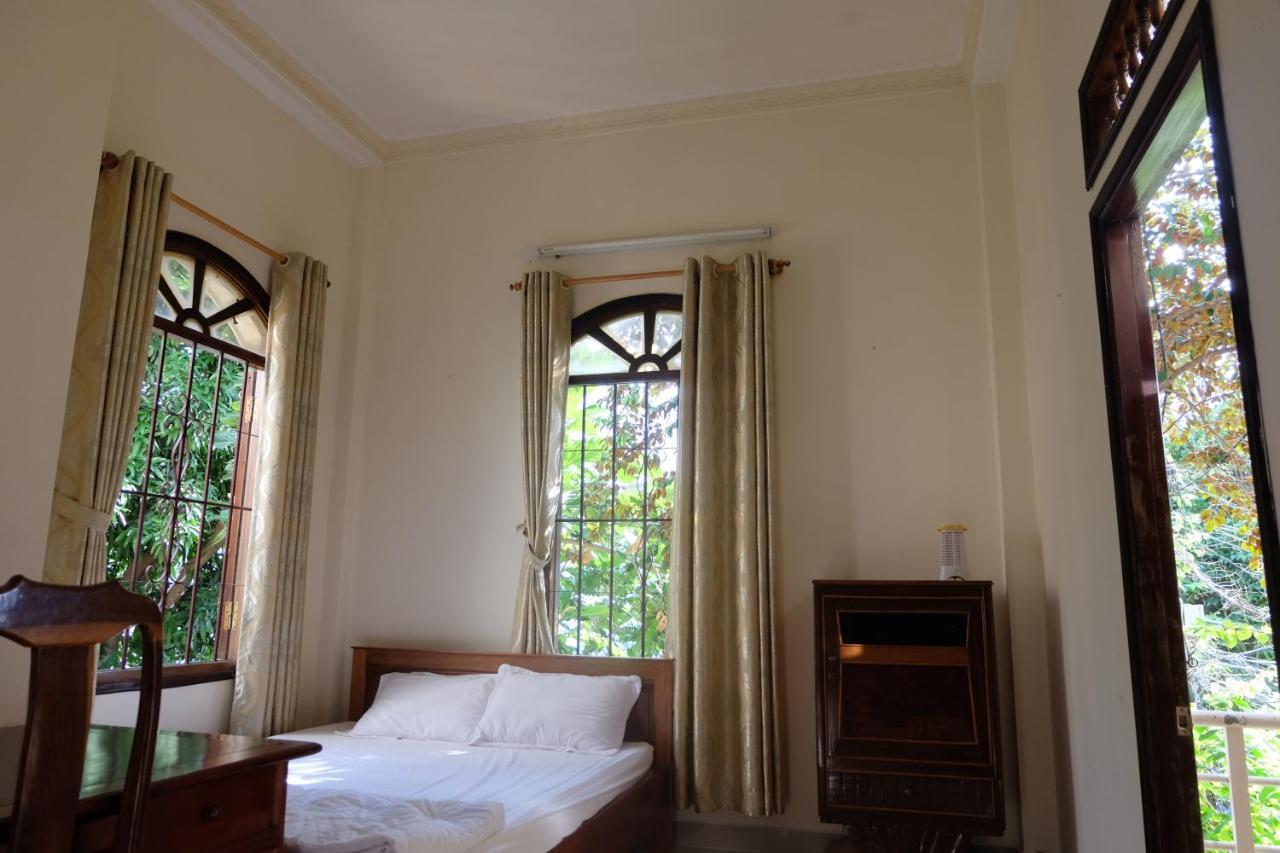 Moon House Tropical Garden - West Side Apartment Nha Trang