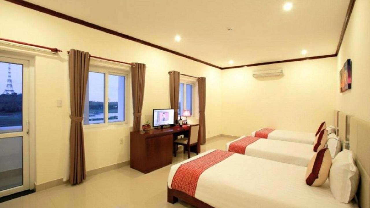 Hotel Ban Thach Riverside &
