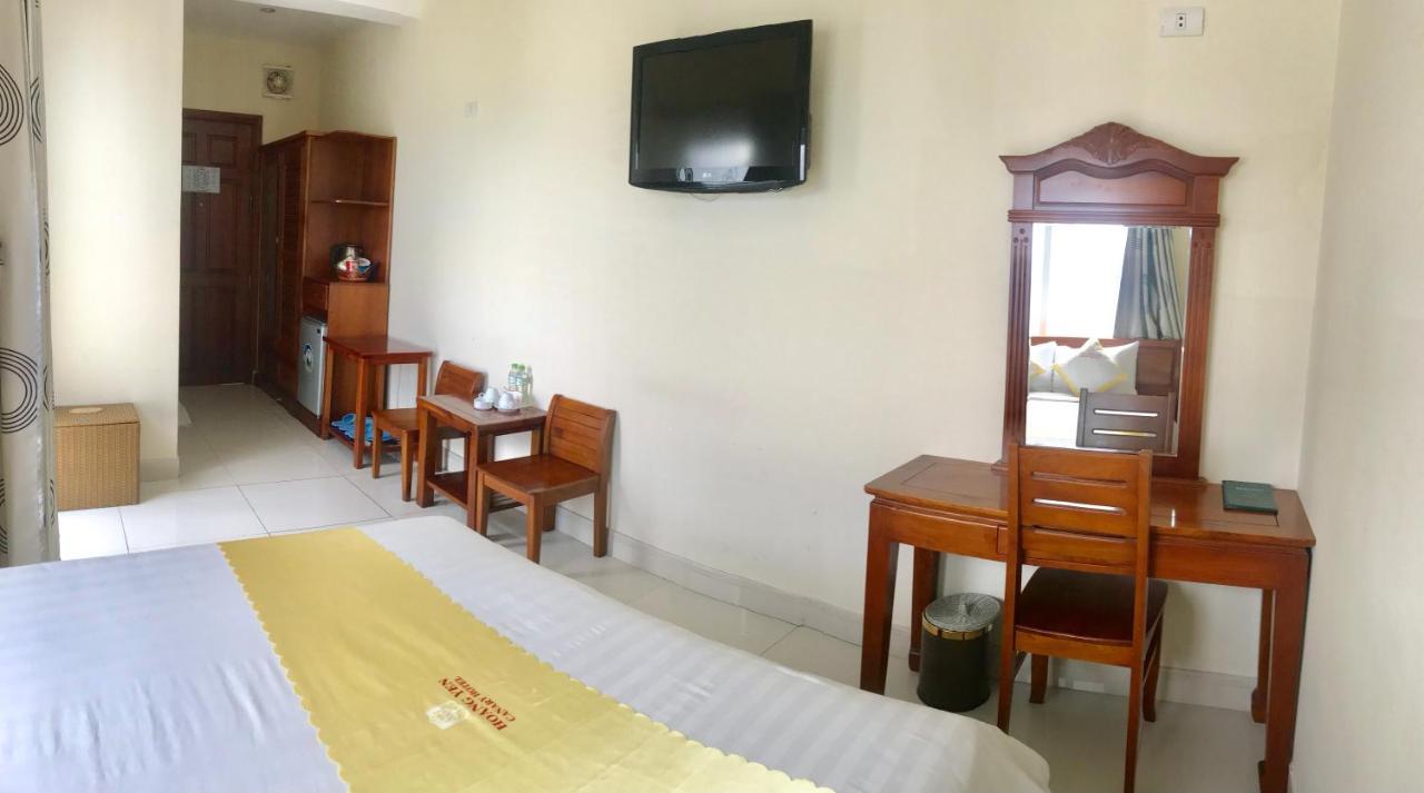 Hotel Hoang Yen Canary
