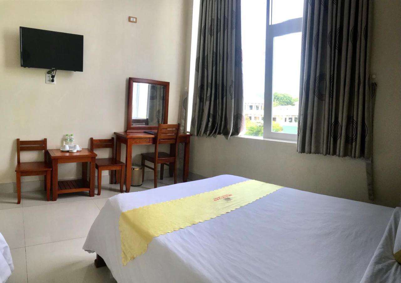 Hoang Yen Canary Hotel