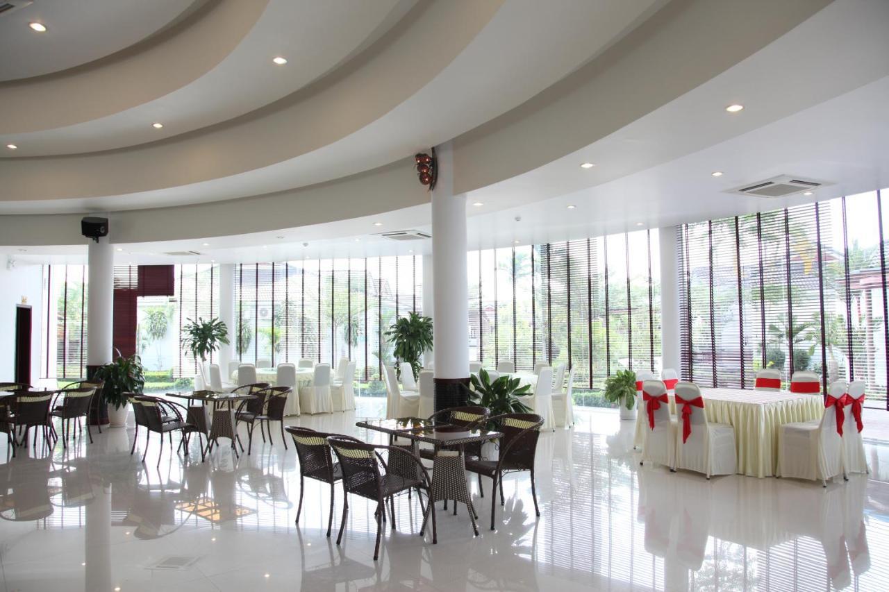 Forever Green Khu nghỉ mát 4*