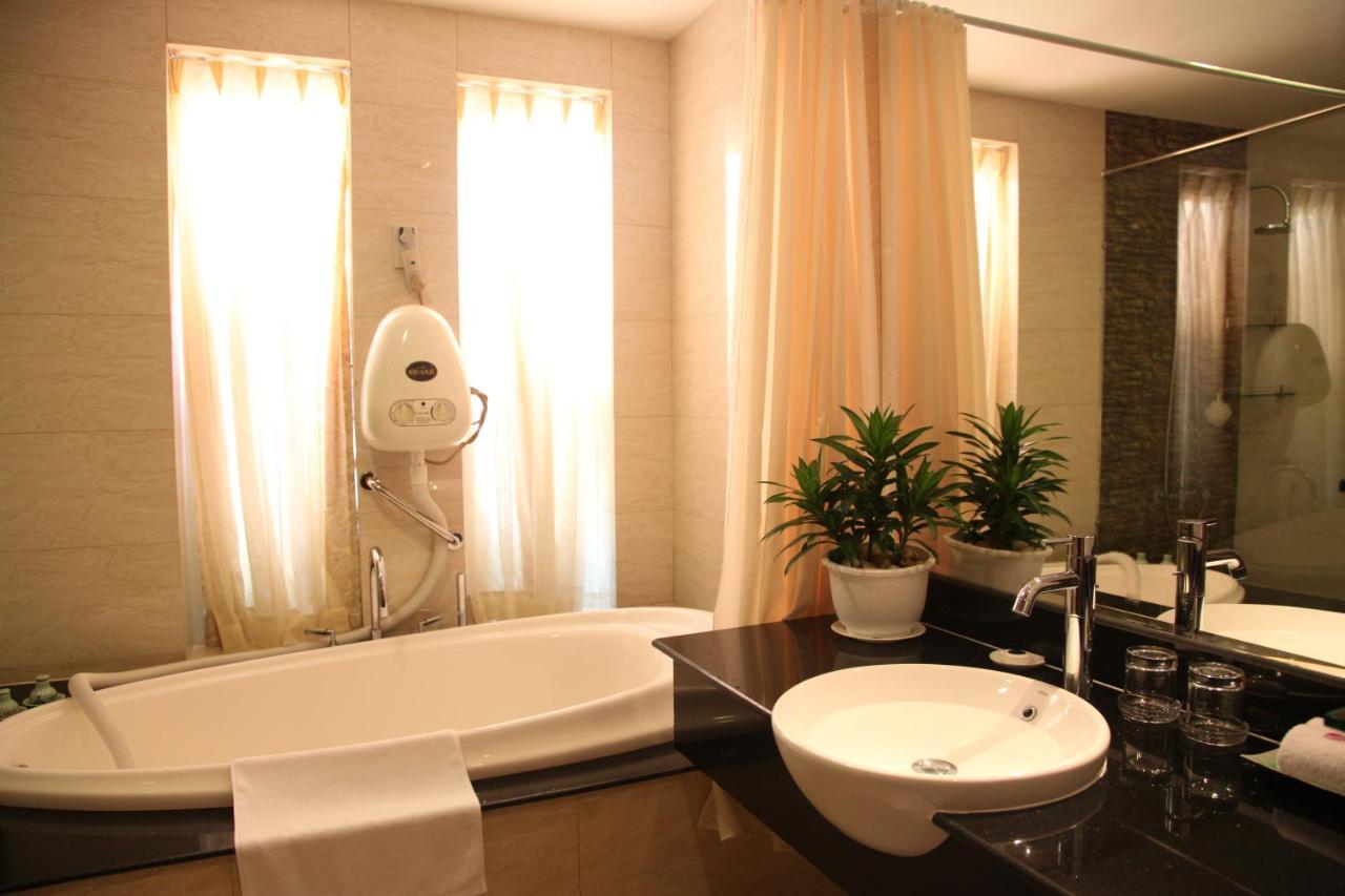 Khu nghỉ mát Forever Green 4*