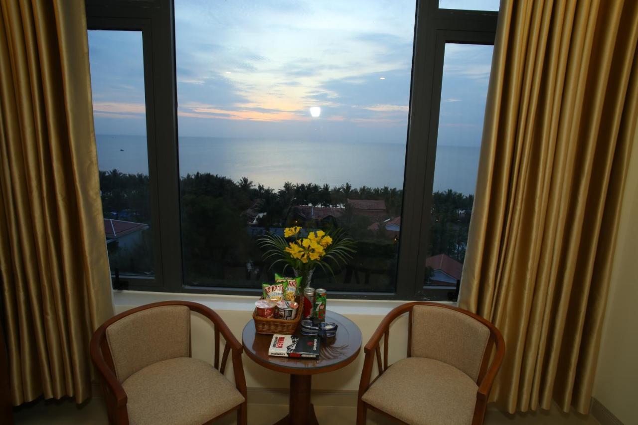 Homestead Seaview Hotel