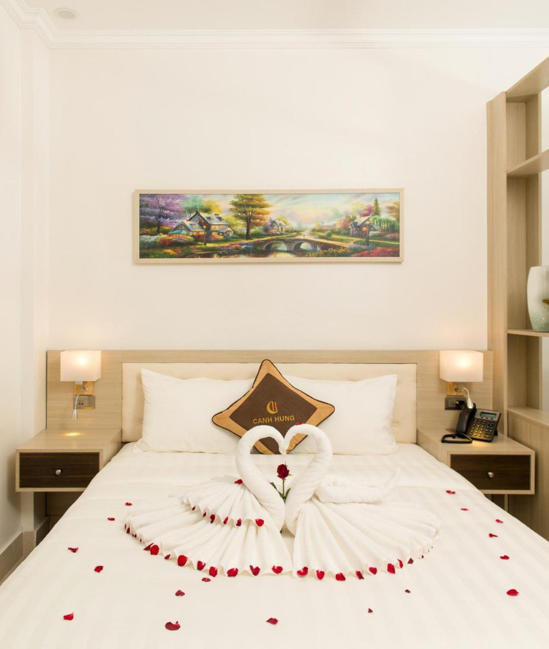Hotel Canh Hung Palace