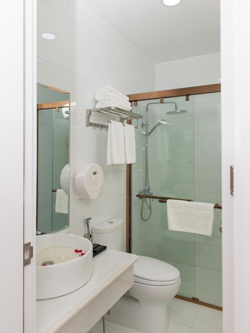 Hotel Canh Hung Palace