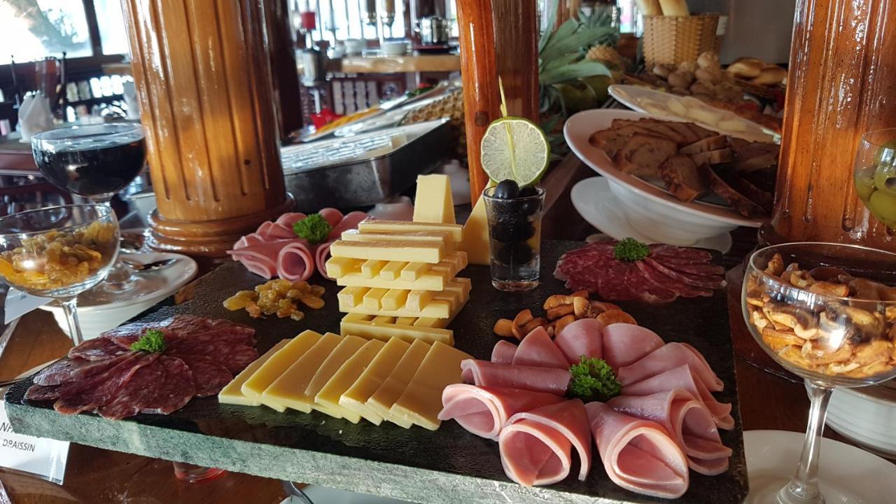 Coco Palm Khu nghỉ mát 3*