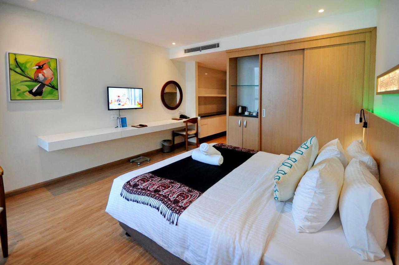 Holi StarCity Nha Trang 4*