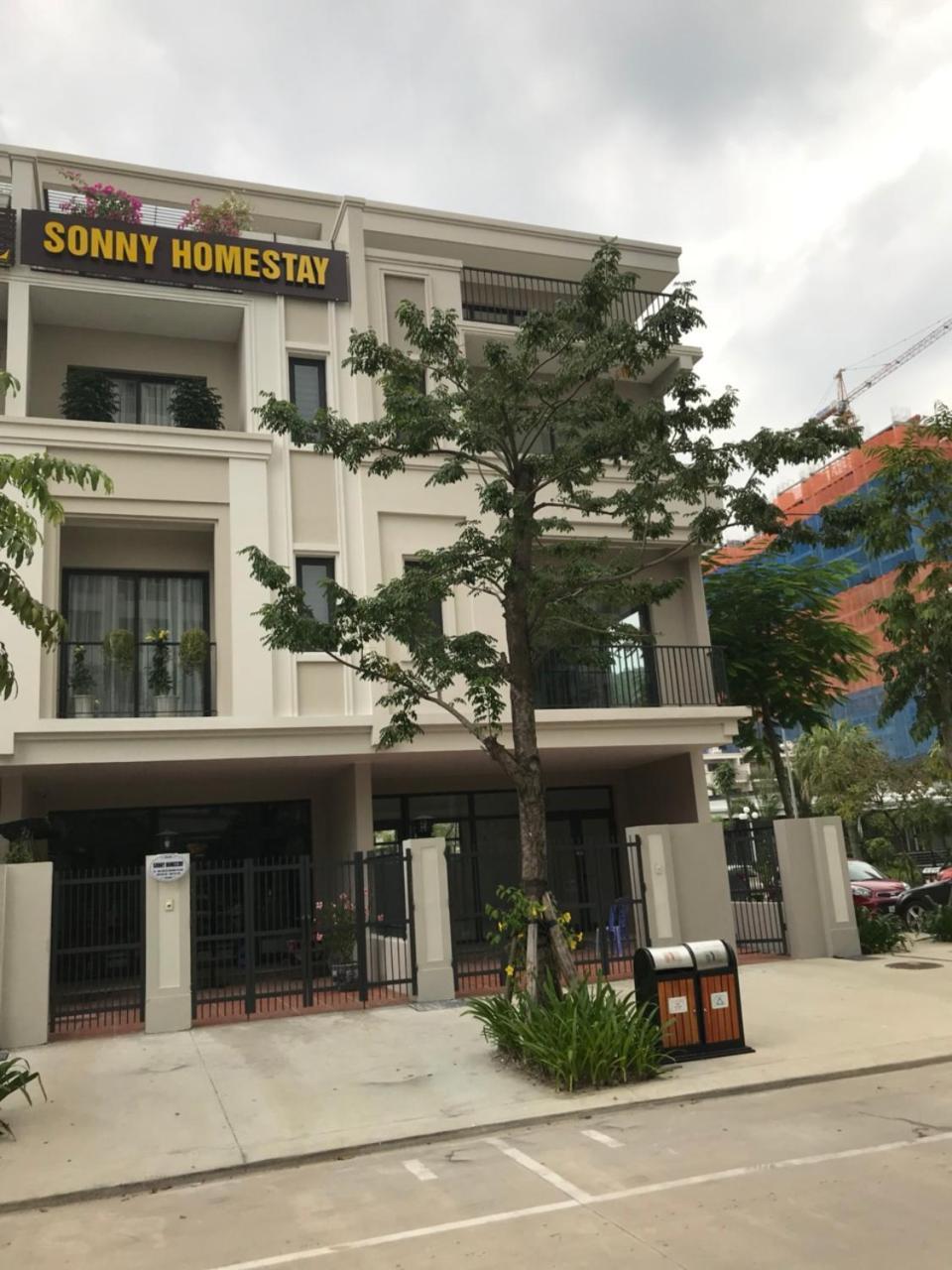 Sonny Homestay Apartment