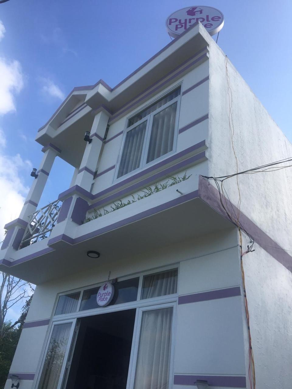 Privatunterkunft Purple Place *