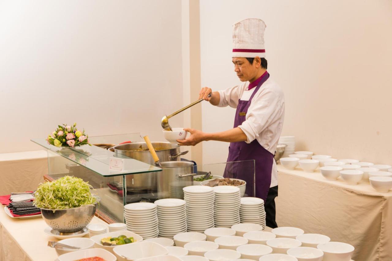 Ttc - Ngoc Lan Khách sạn 4*