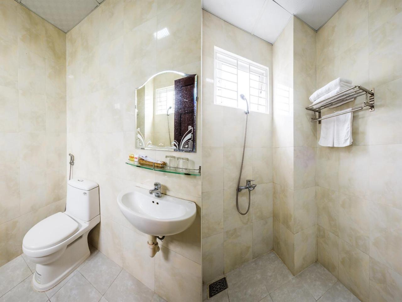 Hotel Khach San Gia Tot Peaceful Da Nang