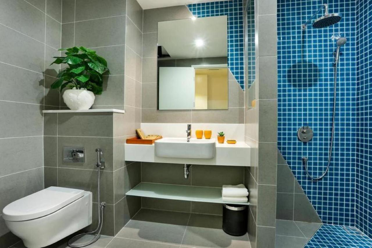Parama Balcony Beachfront