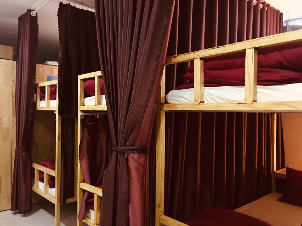 Starhill Hotel 2*