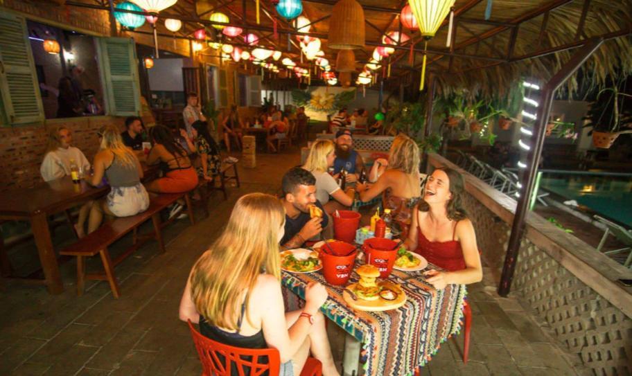 Vietnam Backpacker Hostels - Mui Ne *