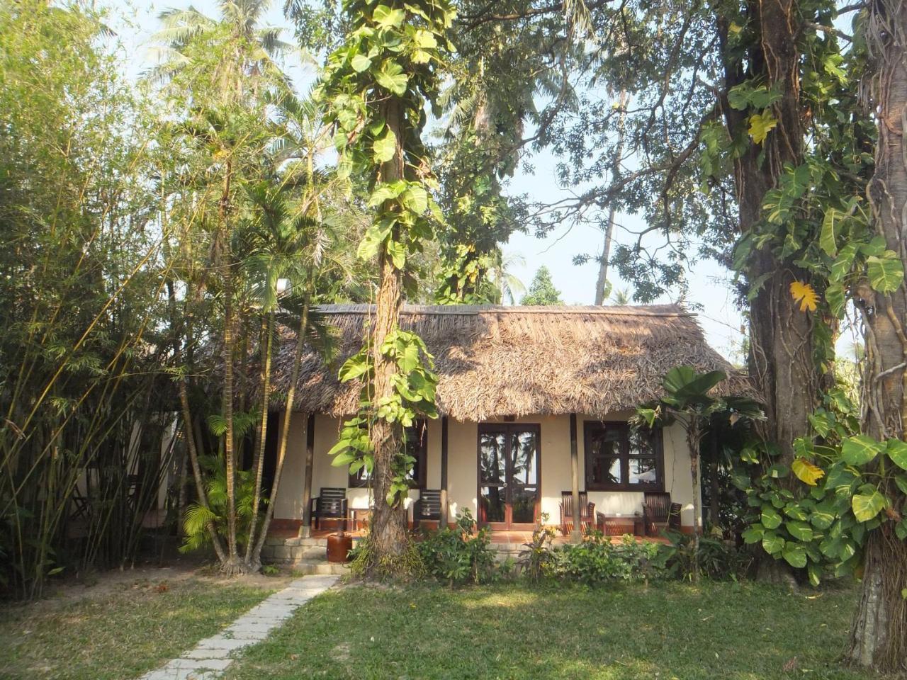 Mai House 3*