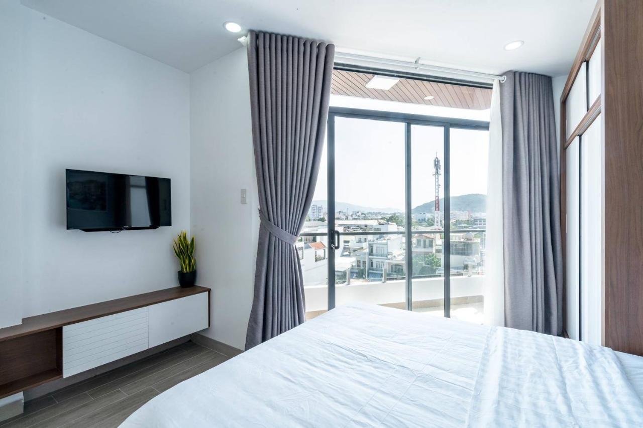 Hoang Anh & Nhatrang