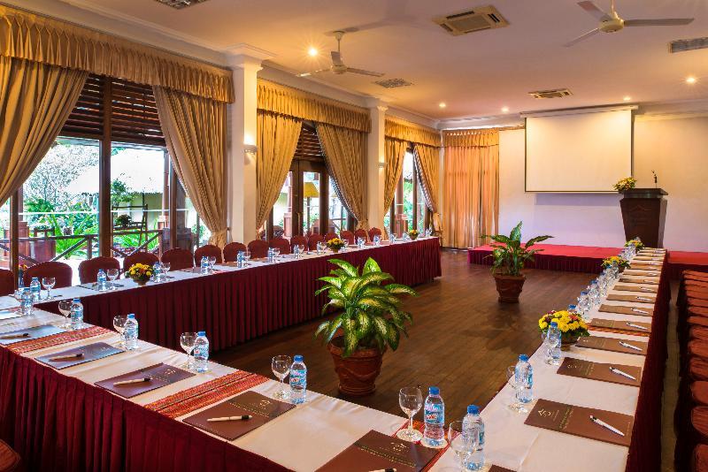 Victoria Tho Khu nghỉ mát 4*