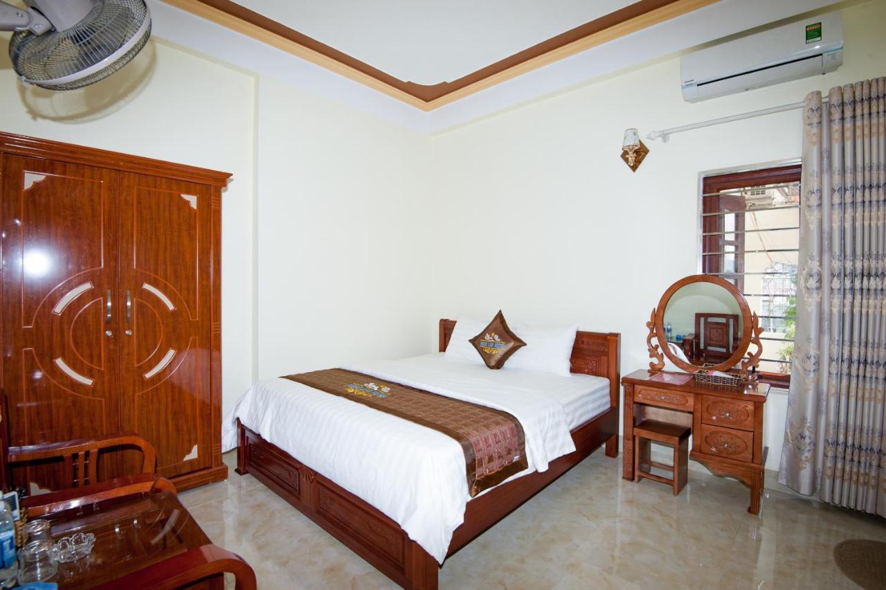 Ngoc Lan Hotel *