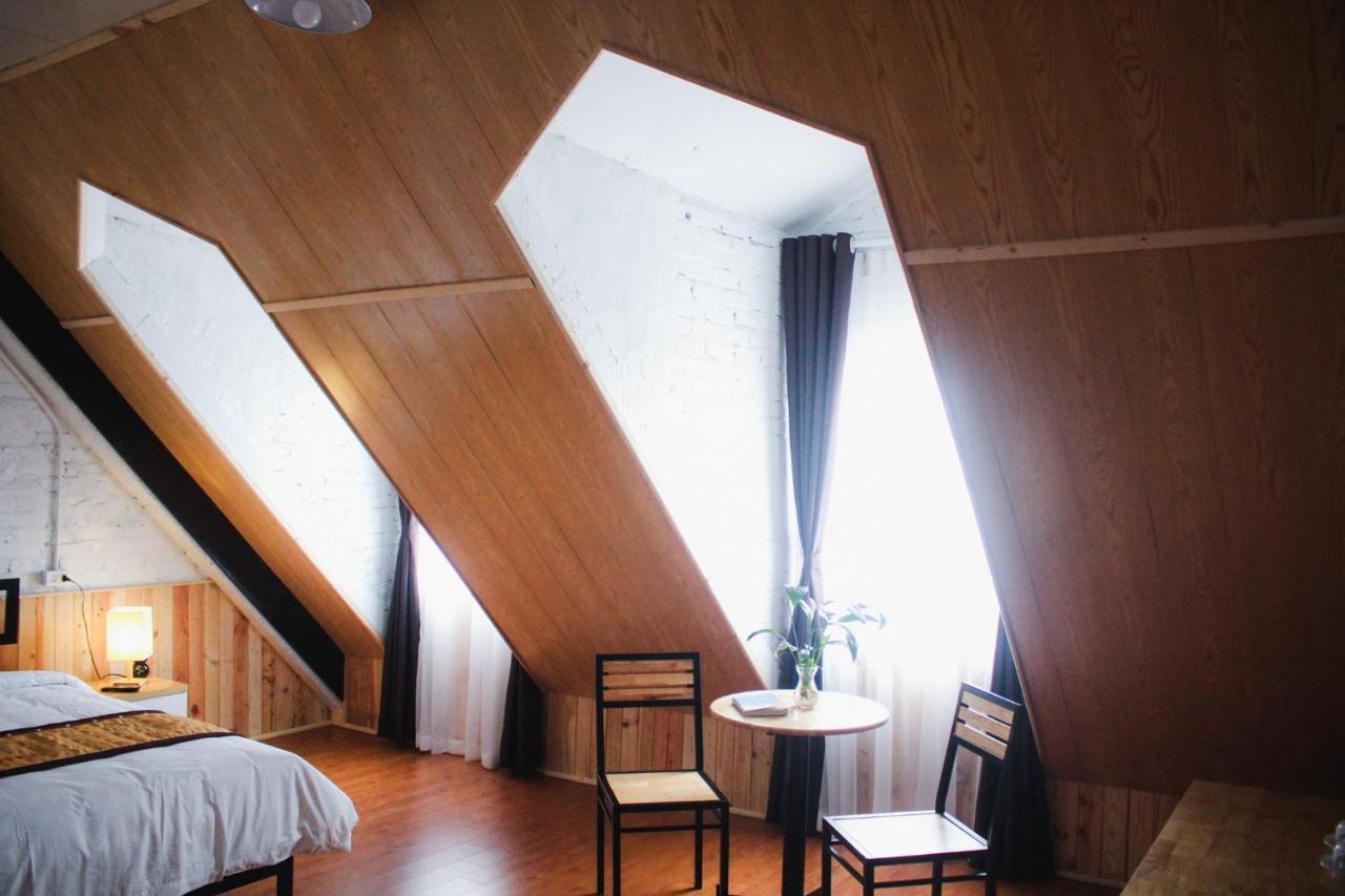Hostel Aroma *