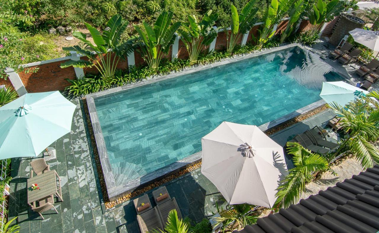 Resort Blooms Boutique Village