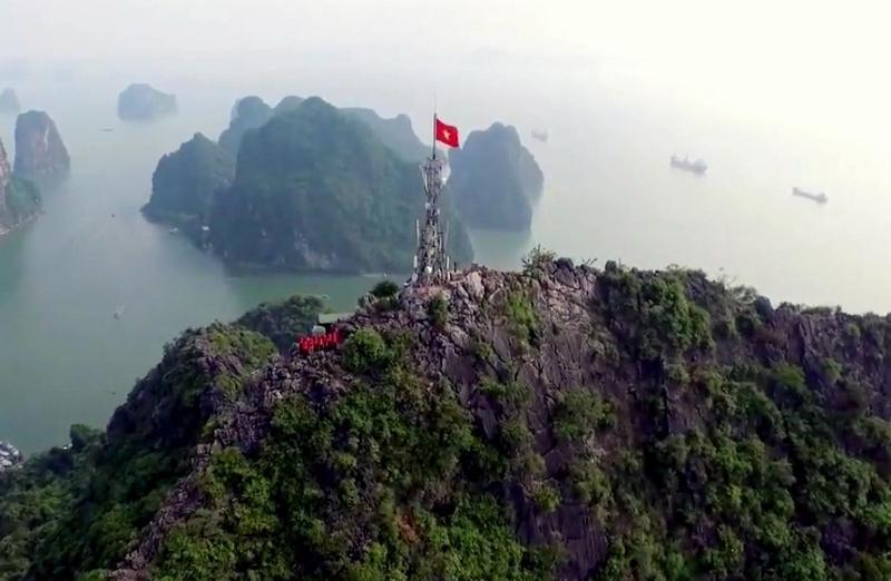 Khách sạn hẻo lánh Ngọc Anh