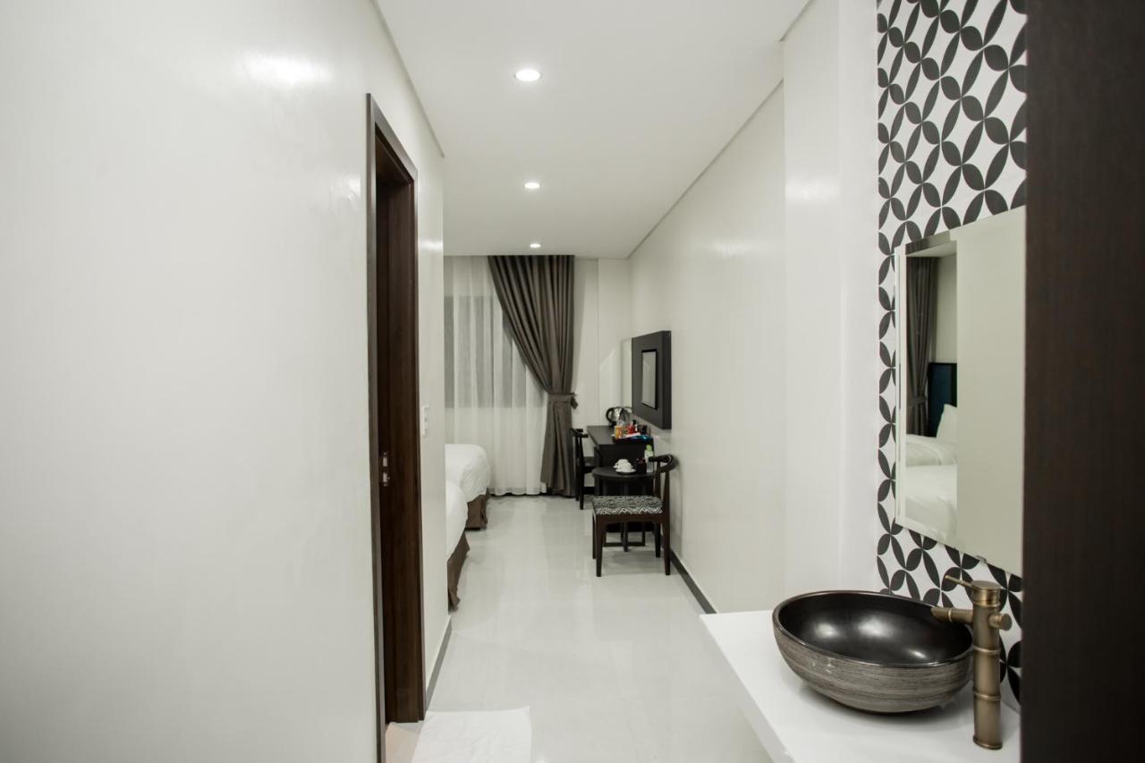 Khách sạn Max Boutique