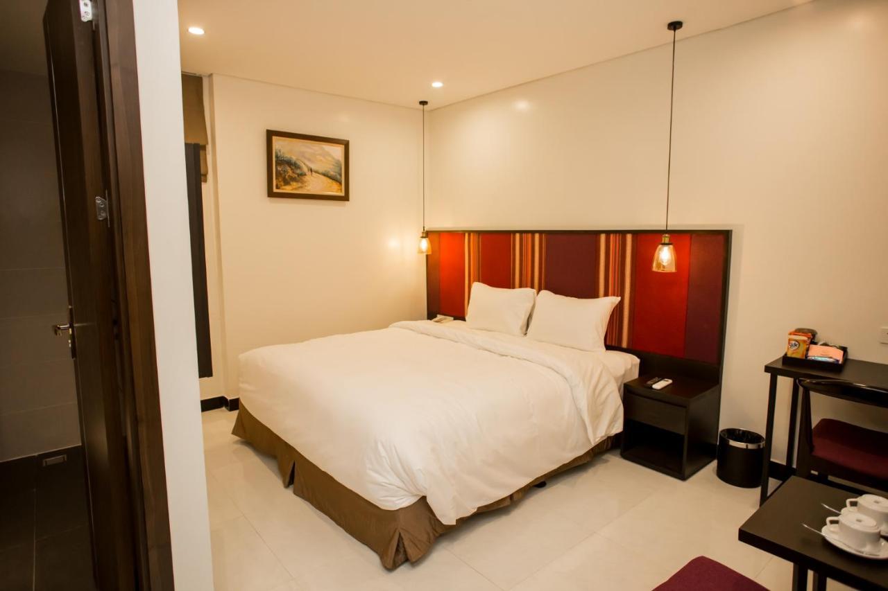 Khách sạn Max Boutique 3*