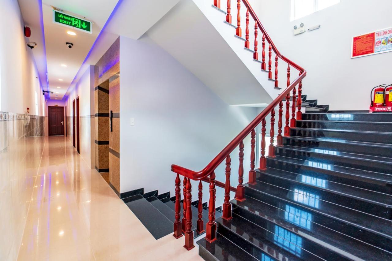 Hotel Huong Dao 2*